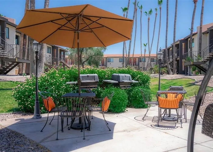 114 Fully Furnished 1br Suite-prime Location Apartment