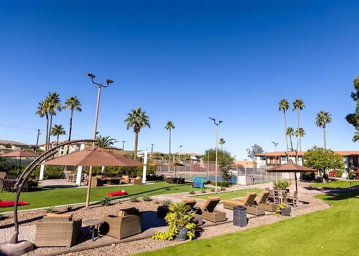 114 Fully Furnished 1br Suite-prime Location * Scottsdale